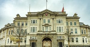 Kent's statutory officers put on notice over pre-Royal-Assent reorganisation spending